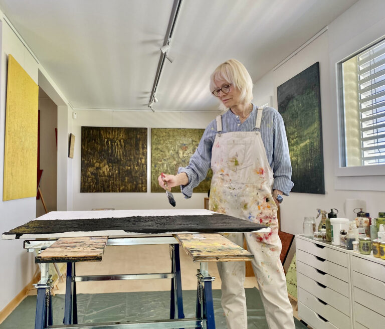 Lire la suite à propos de l’article Portes ouvertes sur l&rsquo;univers artistique d&rsquo;Ulie Schwab